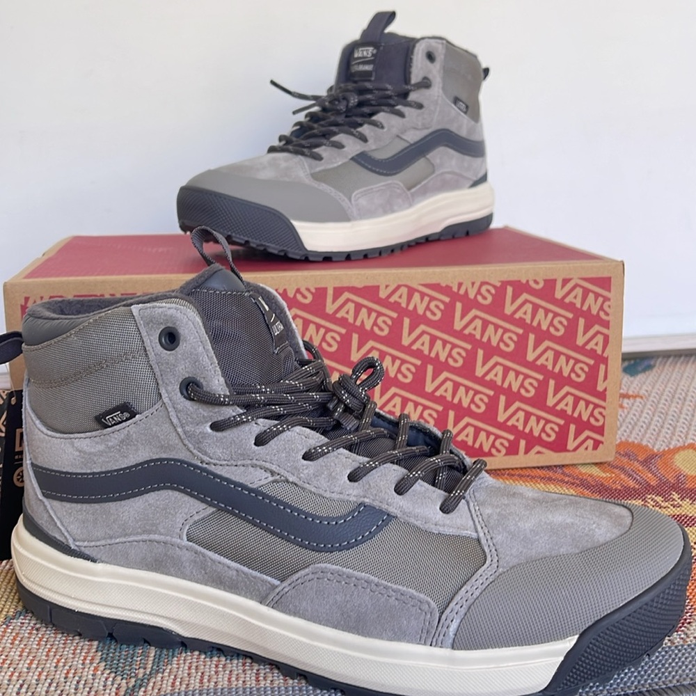 Vans WMNS Sneakers Ultrarange Exo
Drizzle
VN0A5KS5KAQ
Sneakers Boots